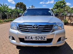 
										Toyota Hilux Double Cab full									
