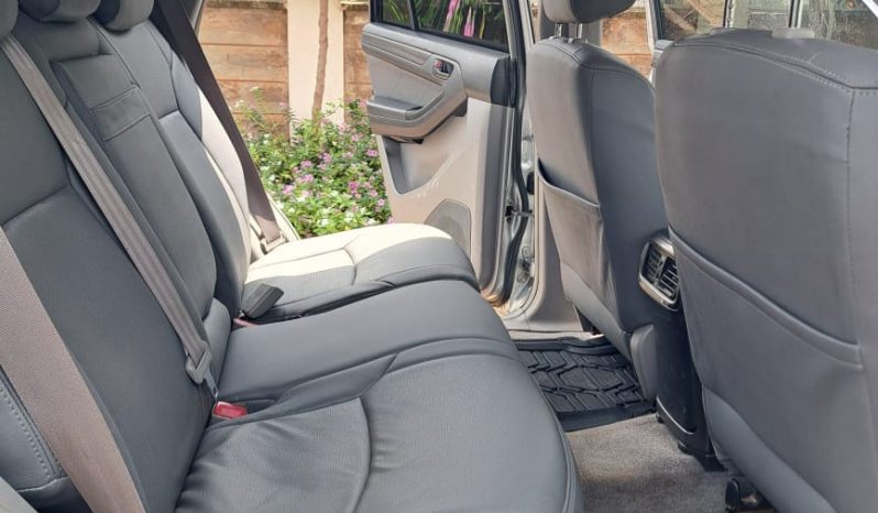 
								Toyota Surf 2009 full									