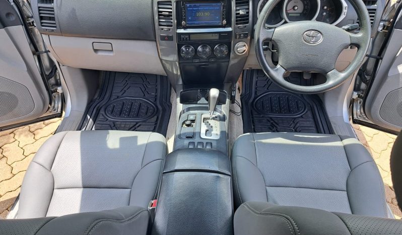 
								Toyota Surf 2009 full									