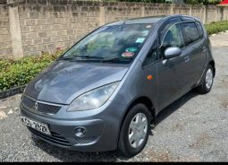 
										Mitsubishi Colt 2011 1300cc full									